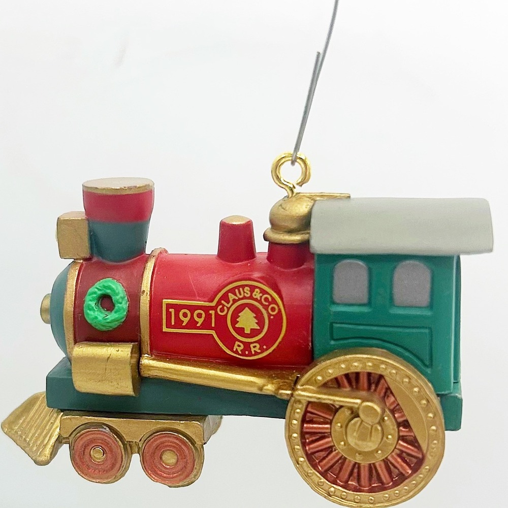 Hallmark Claus & Co Railroad Locomotive 1991 Ornament